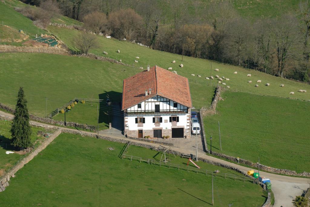 Casa Rural Petisansenea II Zuaztoy de Azpilcueta Esterno foto